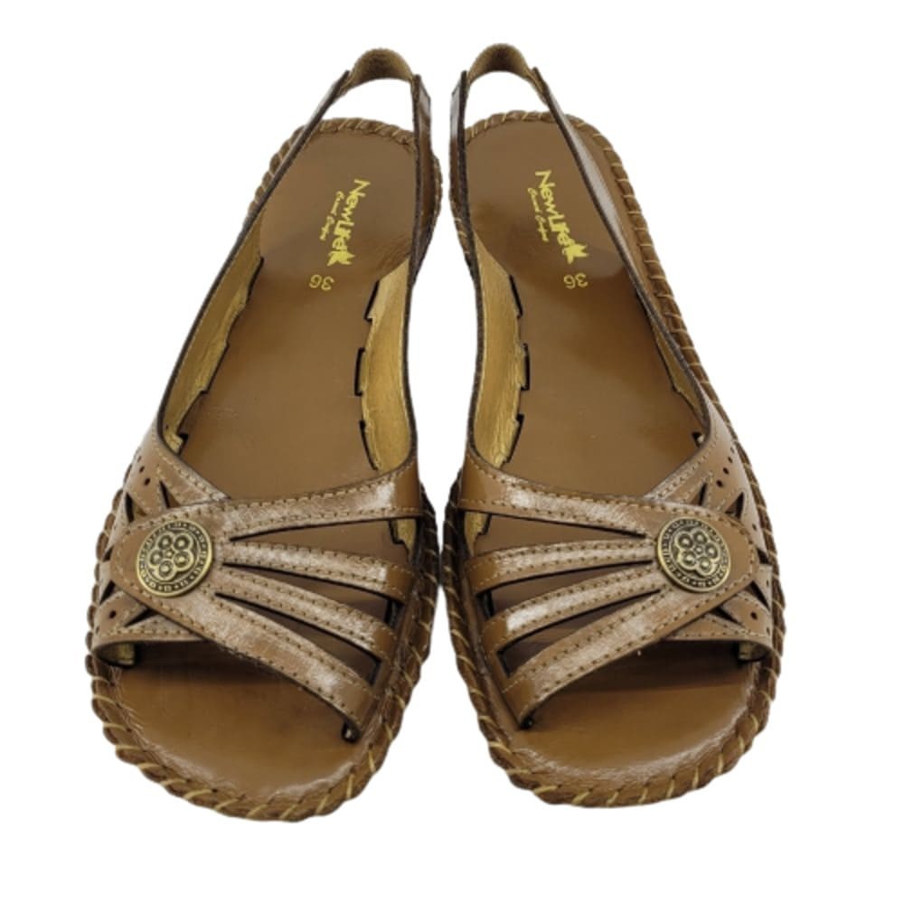 Sandalia Feminina Ortopedica de Couro Confortavel Rasteira Artesanal Cor Caramelo