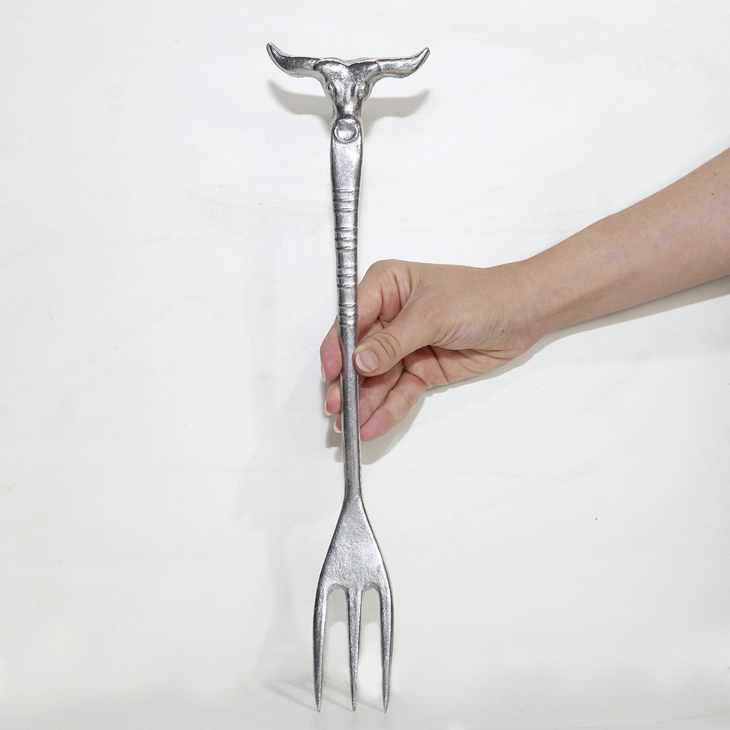 Garfo Para Churrasco Cara De Boi com 35 cm em Alumínio