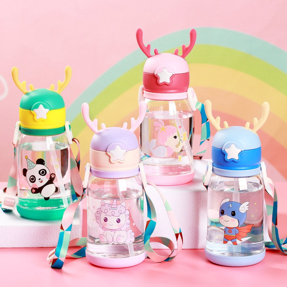 Garrafa De Alce Água Infantil Criança Portátil Com Canudo Desenho Multicolorido lolita