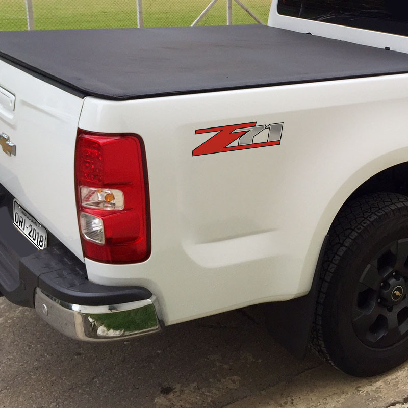 Par Adesivos Z71 S10 Silverado D20 Emblema Lateral Chevrolet Genérico