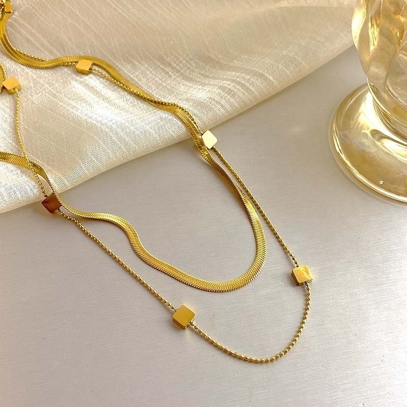 Colar Choker feminina Miçangas dourado feminino moda promoção ouro 18K e prata 925