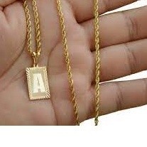 Colar Com Letra Inicial (  A a Z )Nome Pingente Folheado a Ouro 18k 50cm Dourado Feminino Corrente Cordão Baiano
