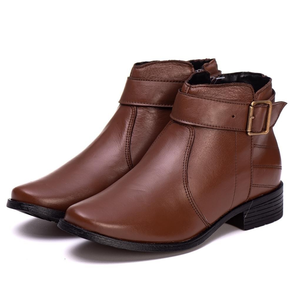 Bota Botina Couro Feminino Cano Curto Zíper Moda Fivela Detalhes Costura Salto Baixo Confortável