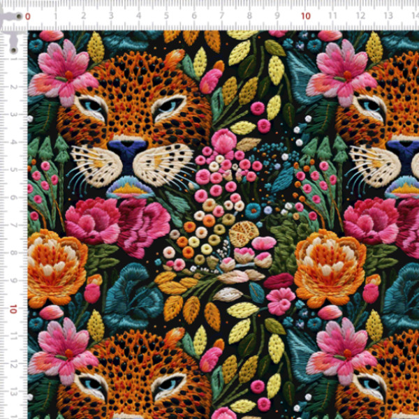 Tecido Sarja Impermeável Estampada Efeito 3D Oncas nas Flores (0,50 x 1,50 mts)