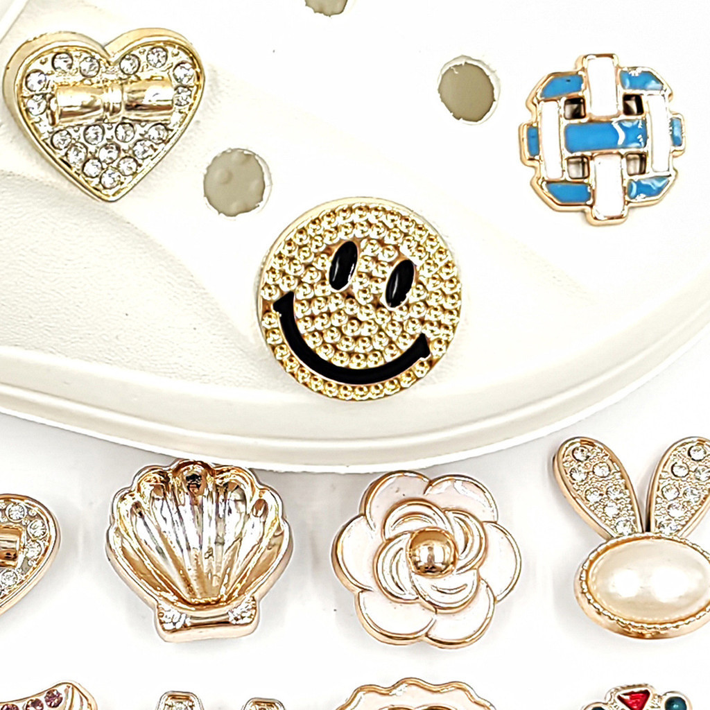 Tamanco Ouro Sapato Encantos Botão Pinos DIY Conjunto Sapatos Charme 1 Peça