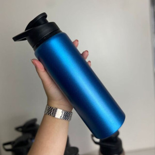 Garrafa Squeeze De Aluminio Agua Fitness Academia C/Alca 750mL em Oferta na Shopee