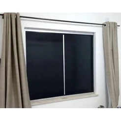 Adesivo Preto Blackout - Bloqueio Total de Luz Solar para Porta e Janela 6m x 45cm