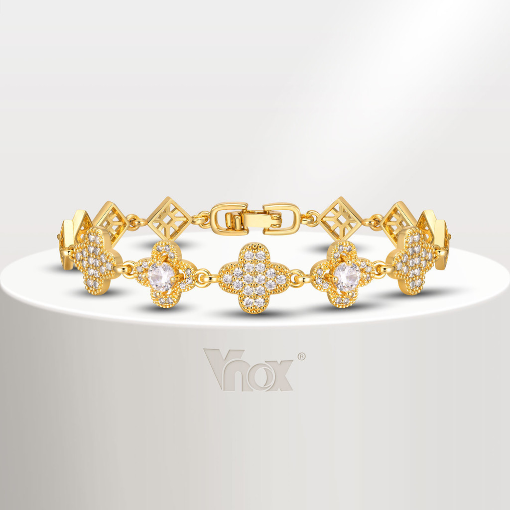 Vnox White Zircon Cubic Clover Bracelet Link Para Menina Feminina , 18K Gold Non-Tarnish Festa De Casamento Bnalge Gift Jewelry