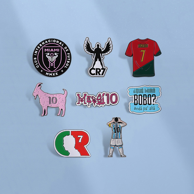 Estrela De Futebol Messi CR7 Broches Jogador Broche Lapela Emblemas Pinos Acessórios Presente Para Fãs