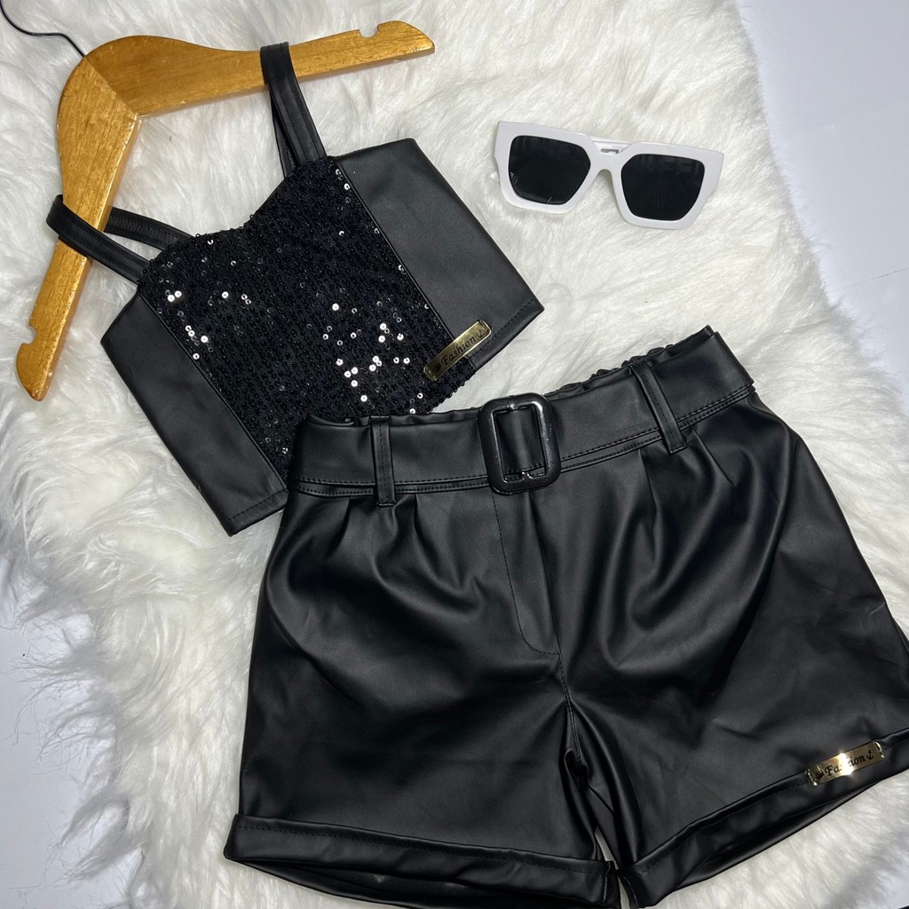 Conjunto Infantil Menina Cropped E Short Couro Fake com Cinto Moda Fashion Casual