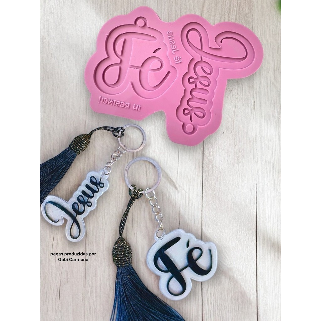 Molde Palavras ( Jesus e Fé) em Oferta na Shopee