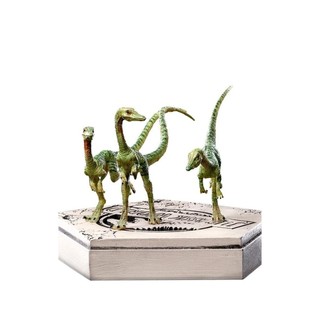 Estátua Compsognato - Jurassic World - Icons - Iron Studios em Oferta na Shopee