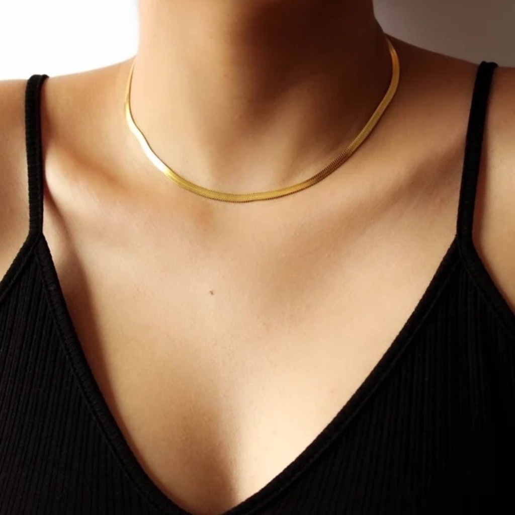 colar de cobra plana de 5 mm Corrente de ouro 18K a prata 925 em Oferta na Shopee