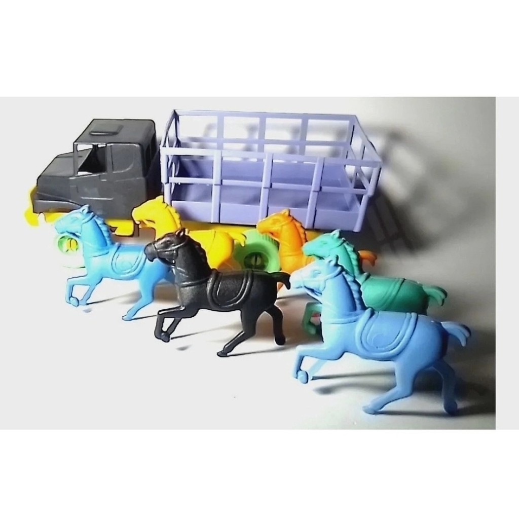 Caminhão de Carroceria Plastico com 6 cavalos Coloridos Brinquedo para Crianças Infantil Fazenda Mini Cavalinhos Coral