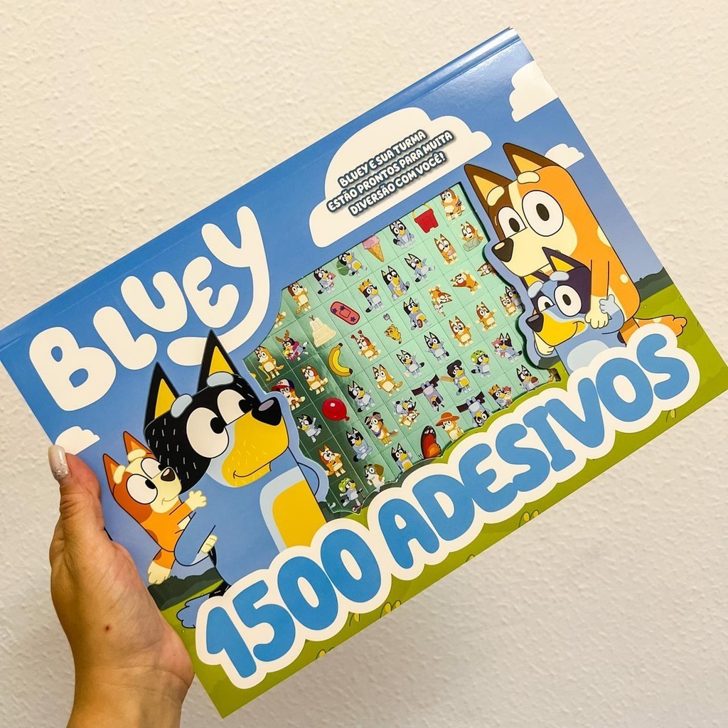 Livro Infantil Bluey Prancheta para Colorir com 1500 Adesivos - Blocão de Colorir