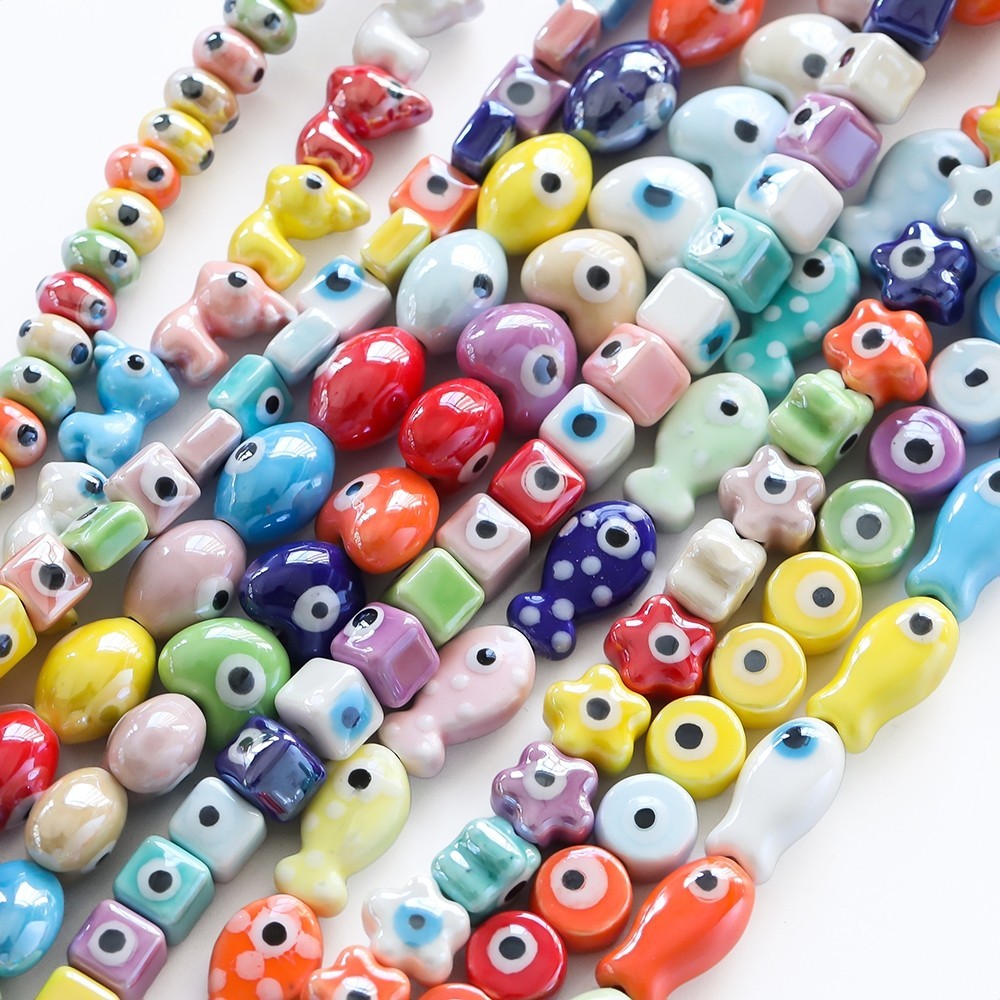 St. kunkka Ceramic Eye Beads Charm Heart Beads Pode ser usado para jóias de bricolage Pulseira para fazer colar