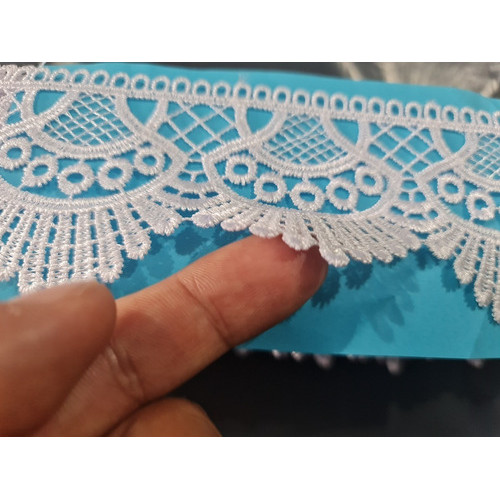 Renda Guipir Branca 13,7mts C438 em Oferta na Shopee