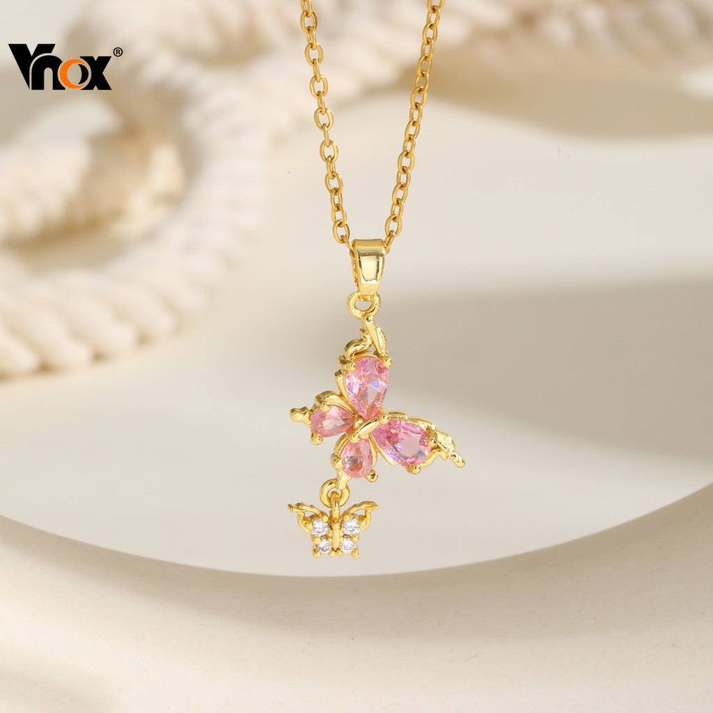 Vnox Rosa Zircão Borboleta Pingente Colar Para Mulher , Ouro 18k Moda Estilo Coreano Não Desbotamento Jóias