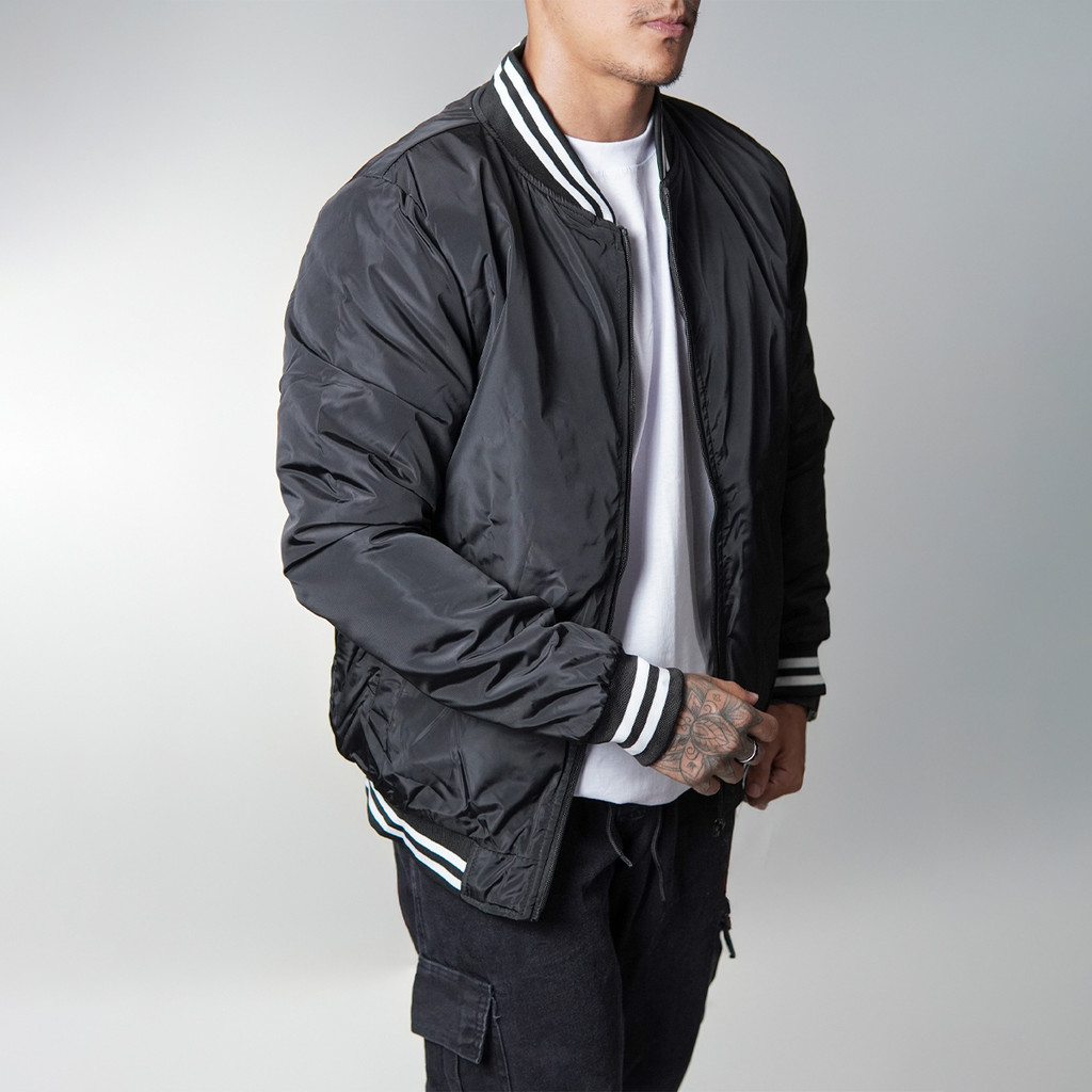 Jaqueta College Masculina Bomber Lisa Ziper Estilo Americana Forro interno Poliéster Impermeavel Diversas Cores