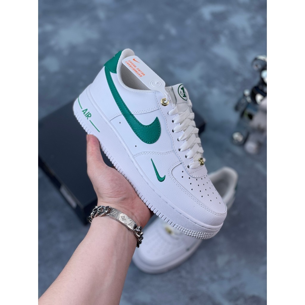 Fotografia Fora Da Prateleira Nike Air Force 1 One Little White shoes Sapatos De Skate Para Homens E Mulheres