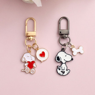 Chaveiro De Metal Snoopy Dos Desenhos Animados Pingente Delicado em Oferta na Shopee