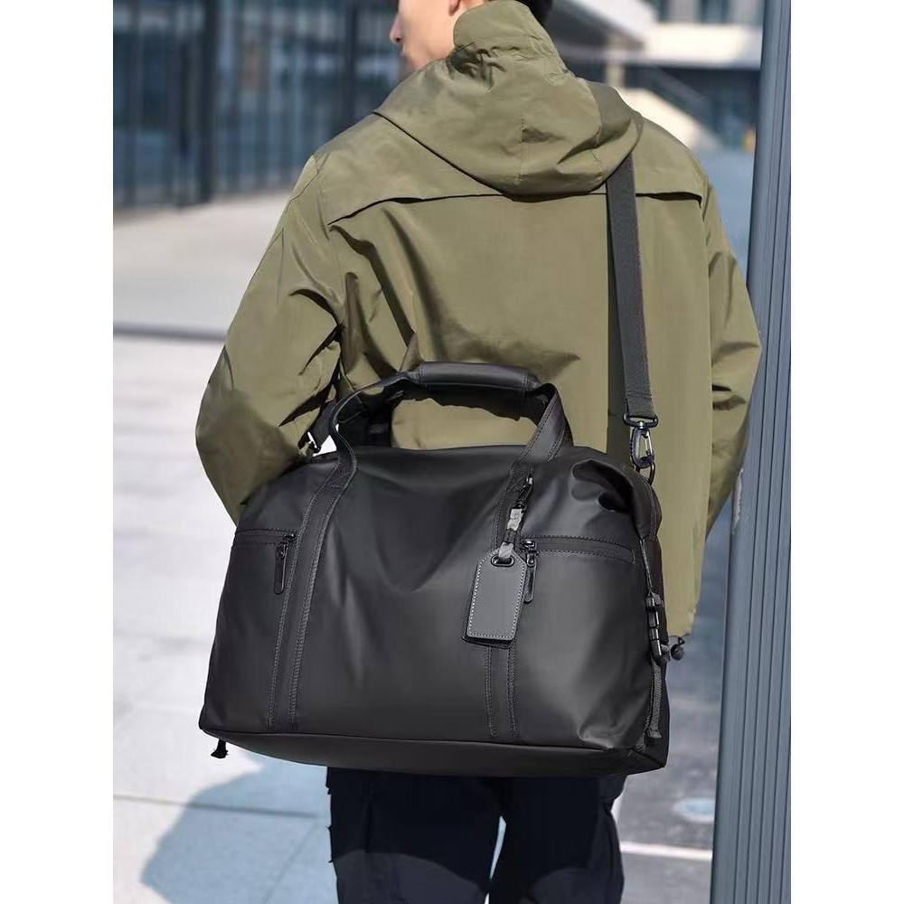 Bolsa Mala Masculino Executivo Grande Capacidade À Prova D' Água De Academia De Viagem Fitness Esportiva 6603 DONG em Oferta na Shopee