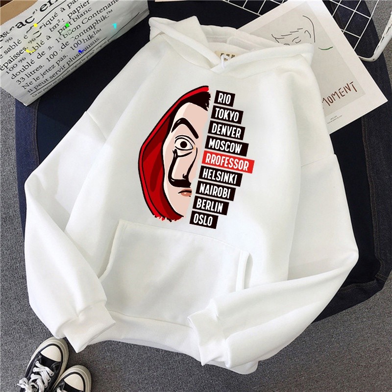 Moletom Canguru Blusa De Frio La Casa De Papel Nome Integrantes Serie Seriado Geek Fan Unissex -MAYYN. em Oferta na Shopee