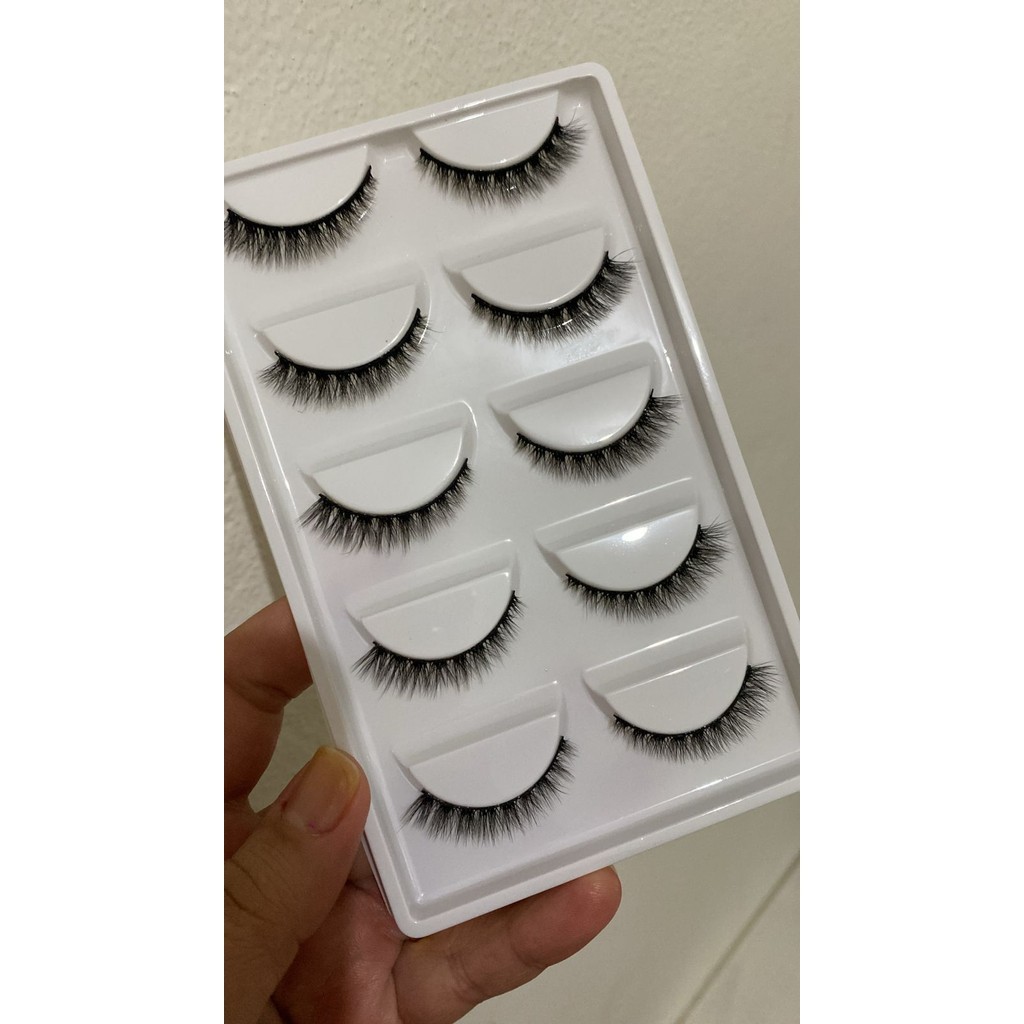 Cartela com 5 Pares de Cílios Postiços 3D E08MINI (GATINHO) em Oferta na Shopee