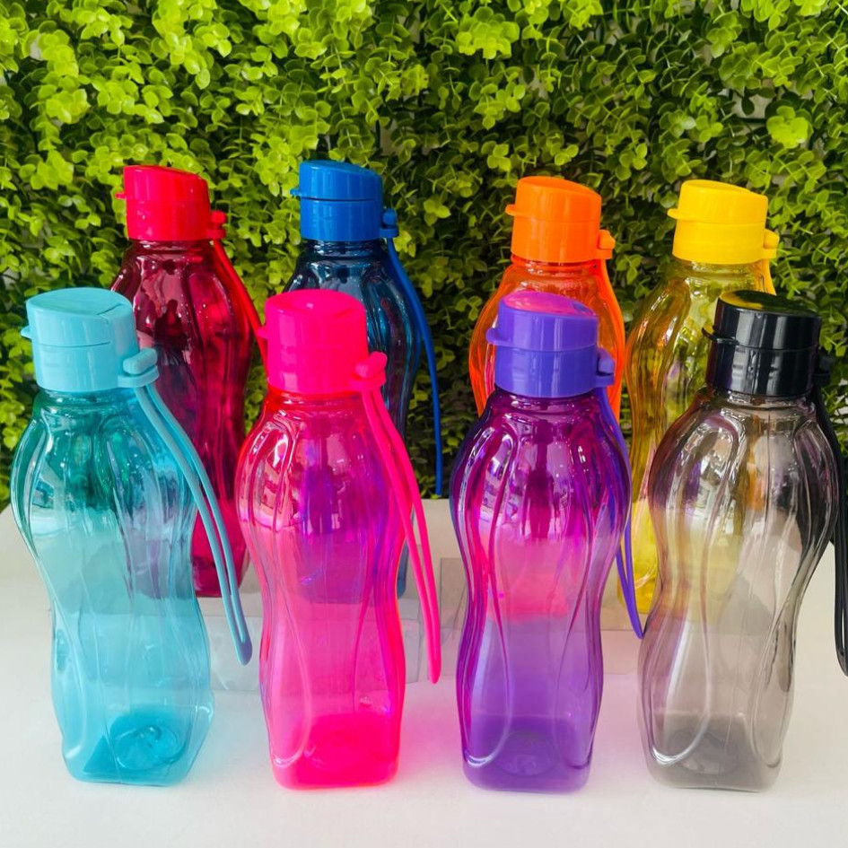 Garrafa De Água Squeeze 350/600ml Várias Cores Faculdade Academia Escola Resistente Tasil em Oferta na Shopee