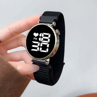 Relógio digital feminino e masculino Redonda Esportes LED 50m a prova dagua em Oferta na Shopee