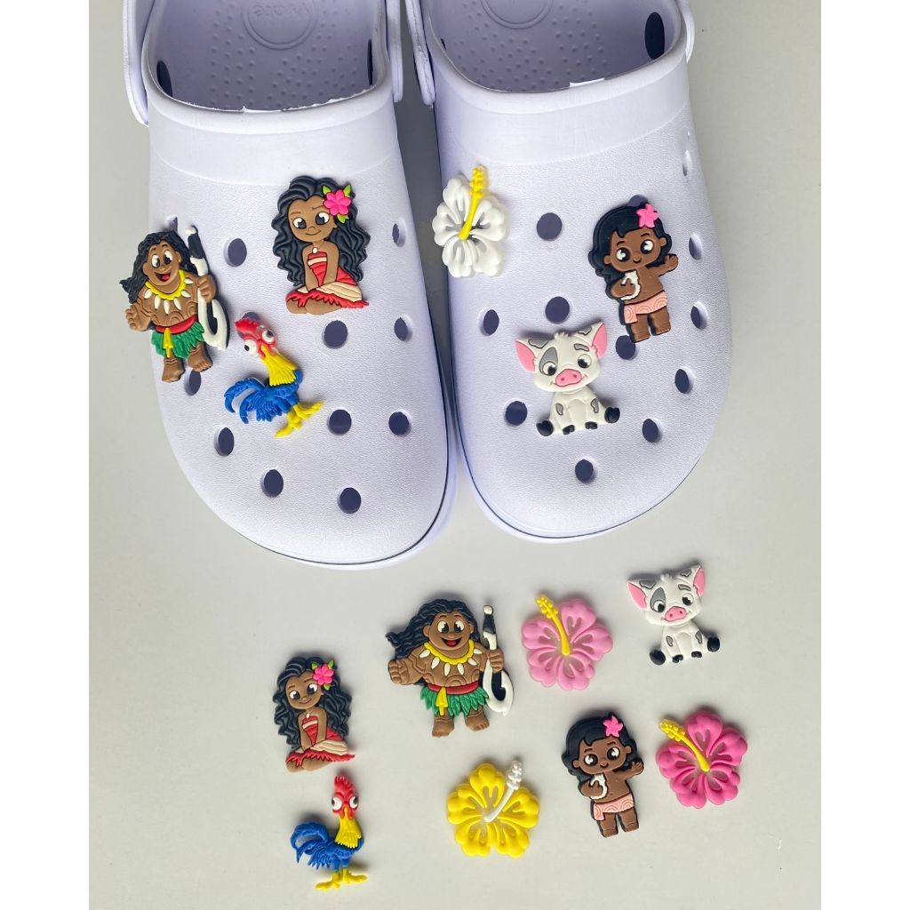 06 a 04 Pins/Bottons Emborrachados Para Babuche  - Moana