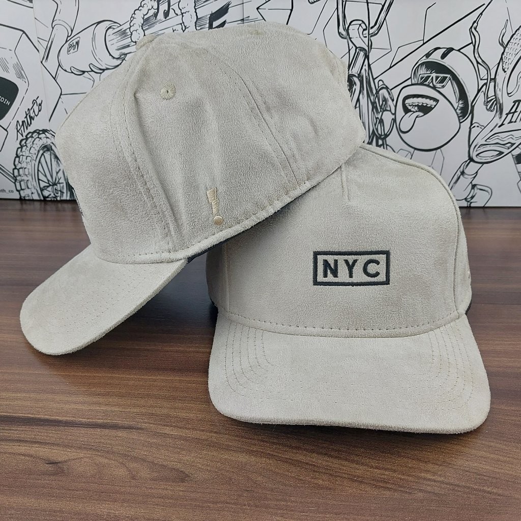 Boné NYC Bordado Aba Curva Tecido Camurça Fundo New York Original PremiumTrucker Americano Fitão