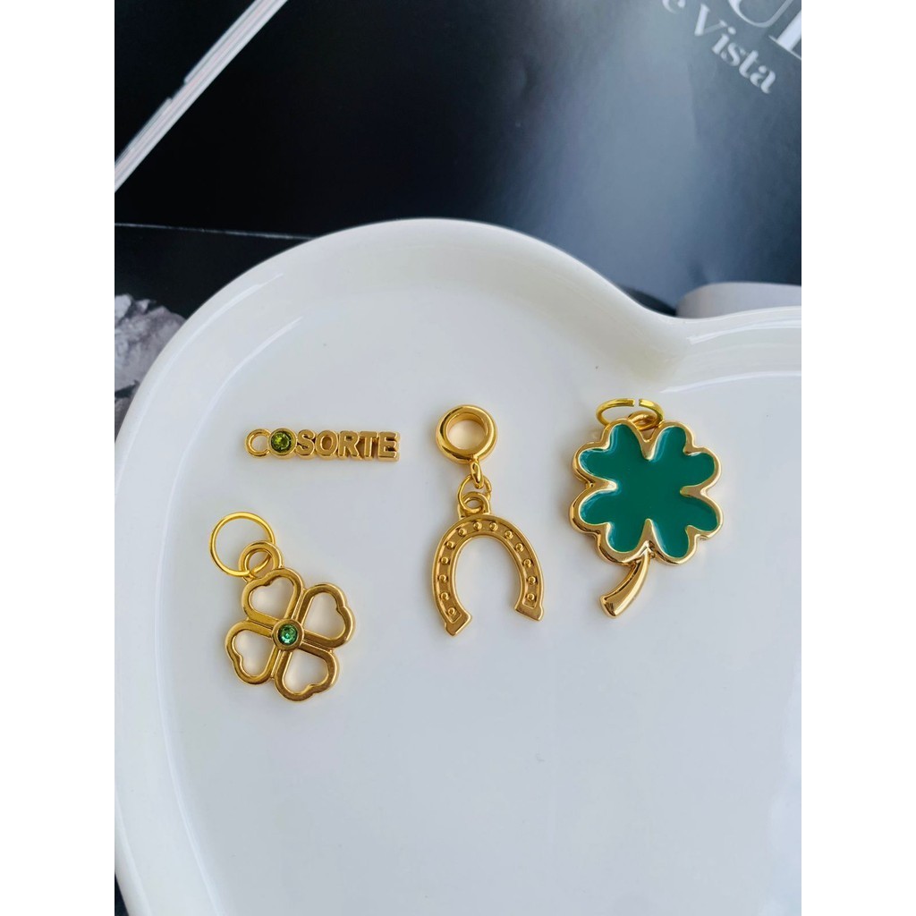 Berloques Semi Joia para pulseiras Trevo da Sorte Ferradura