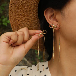 Vnox Long Chain Bow Pendant Tassel Brincos Femininos , 18K Gold Anti Allergy Ball De Noivado Jóias