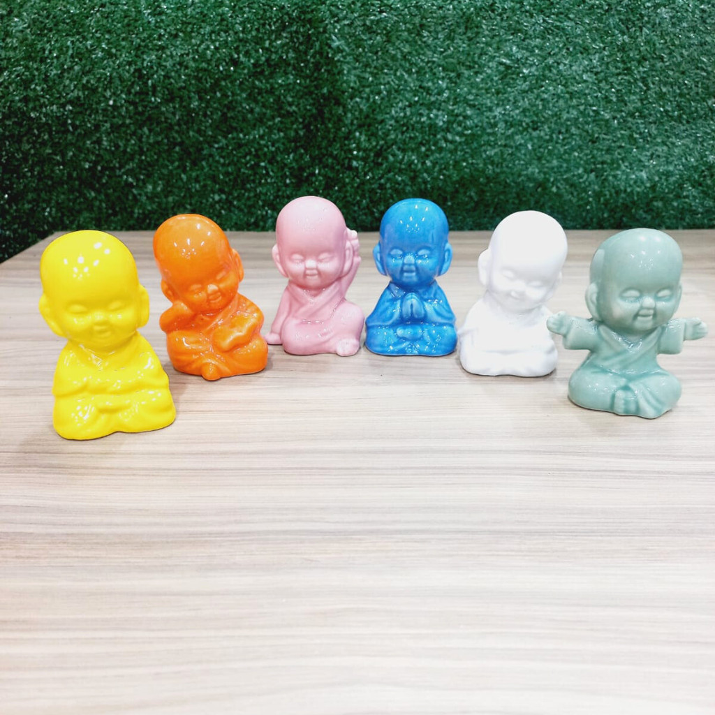 Imagem Mini Buda de Porcelana Decorativo Colorido Saúde Gratidão Alegria Fé Sabedoria Meditação