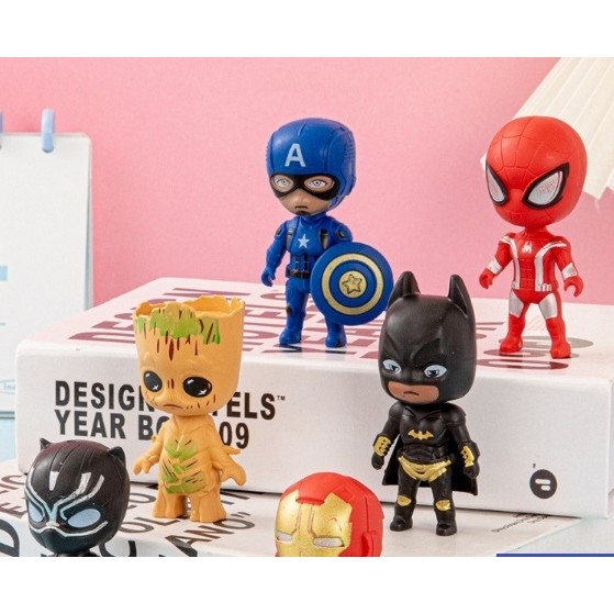 Marvel Q Versão Cartoon Avengers Boneca Modelo Homem de Ferro Capitão América