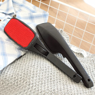 Kit 1, 2 ou 3 Escova Tira Pelo Giratório com Cabo Eletrostática Remove Pelos Roupa Sofá e Carpete em Oferta na Shopee