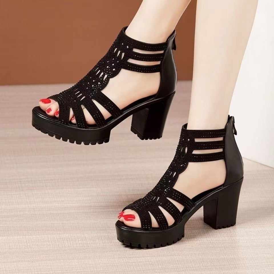 2024 Nova Gladiador Sandálias de Cabeça Aberta Sexy Bloco Sapatos de Salto Alto das Mulheres Plataforma De Verão Com Traseira Mais Próxima Do Tamanho 35-40