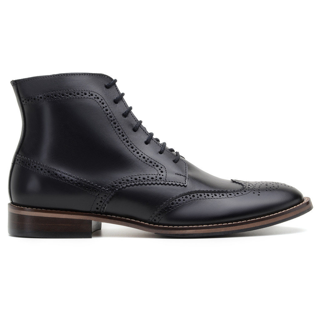 Bota Masculina Oxford Brogue Couro Preto em Oferta na Shopee