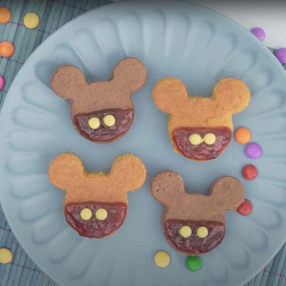 Detalhes do Cortador de Pão Mickey Molde Forma Modelador Disney Plasútil