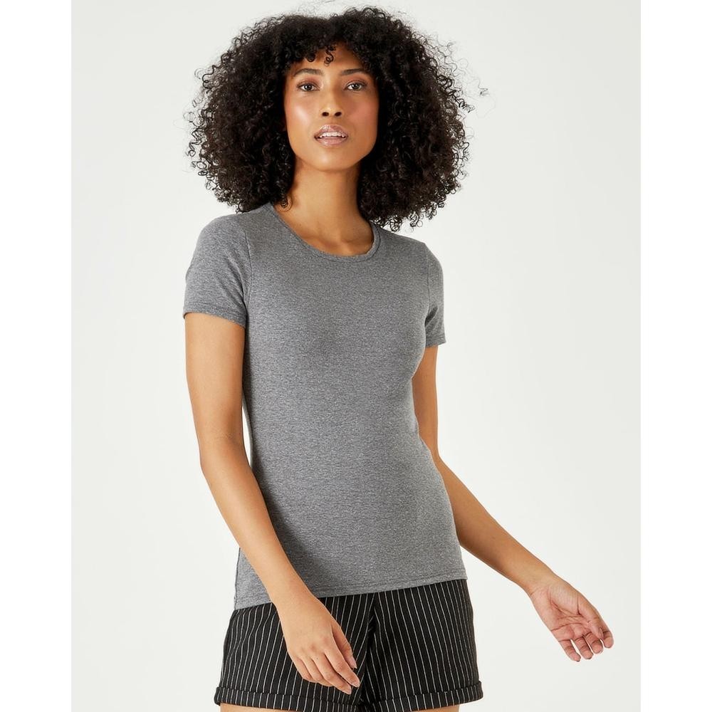 Blusa Básica Feminina Decote Redondo Em Algodão em Oferta na Shopee