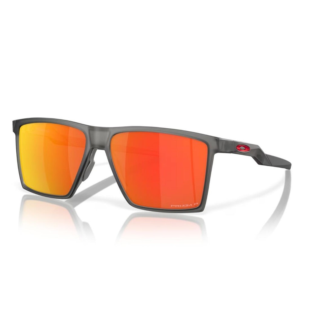Óculos Oakley Futurity Sun Satin Grey Smoke Prizm Ruby Polarized