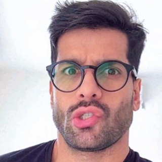 Armação masculino redondo em acetato leve pra grau em Oferta na Shopee