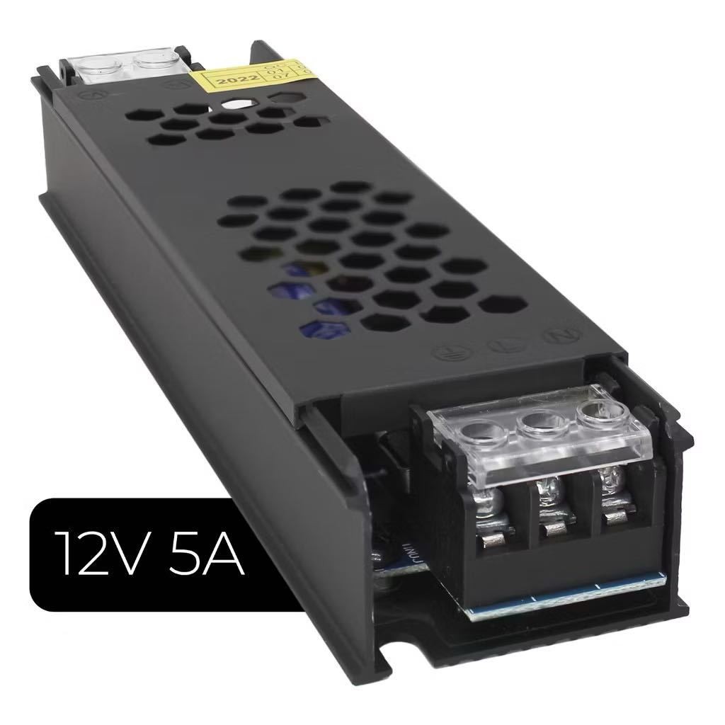 Fonte Chaveada Sim Capa preta Para Fita Led Cftv Som Automotivo 5A 12V 60W