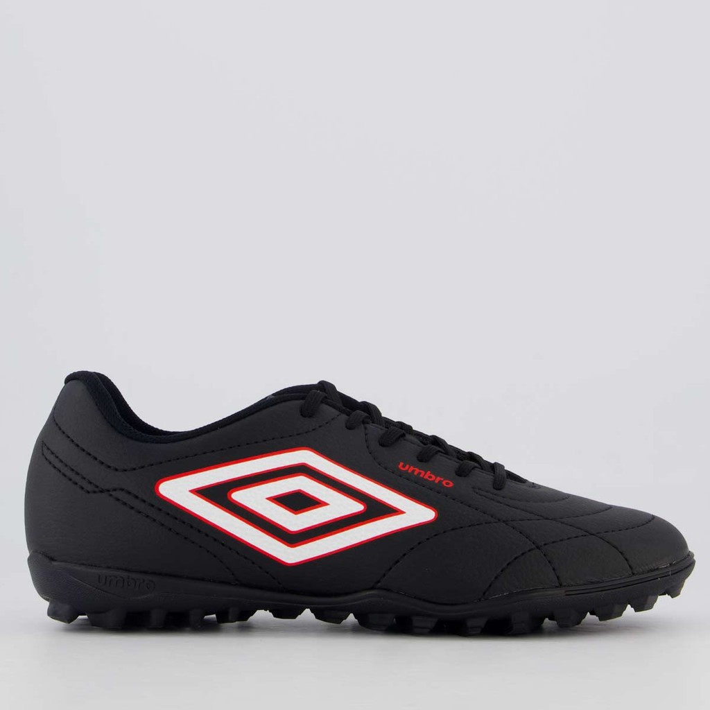 Chuteira Umbro Class Footballer Society Preta e Branca
