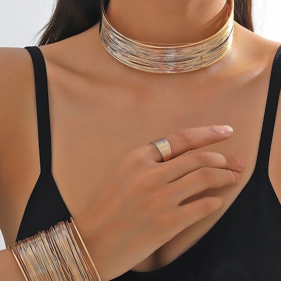 Kit Choker Aro Fios Grosso Chic Bracelete e Brinco Ouro Prata em Oferta na Shopee