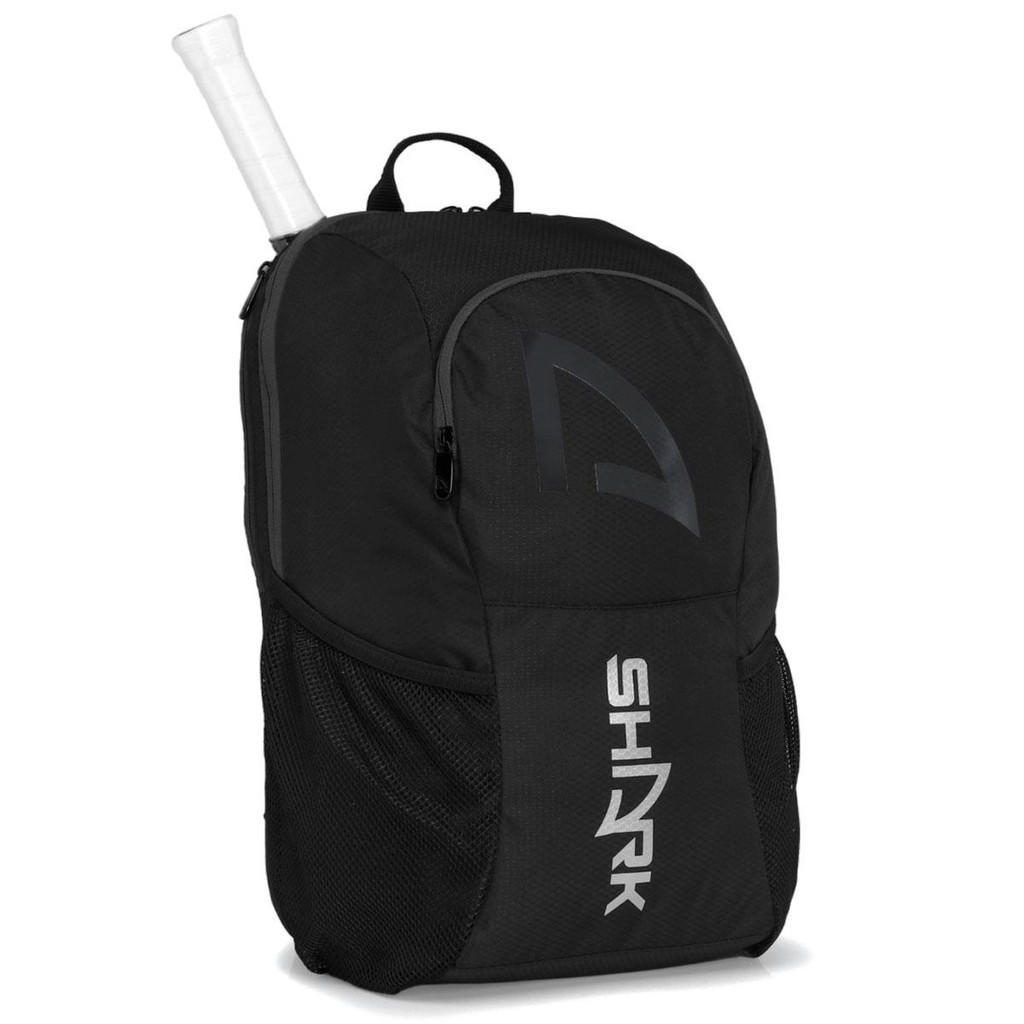 Mochila Shark Tour Preta e Prata