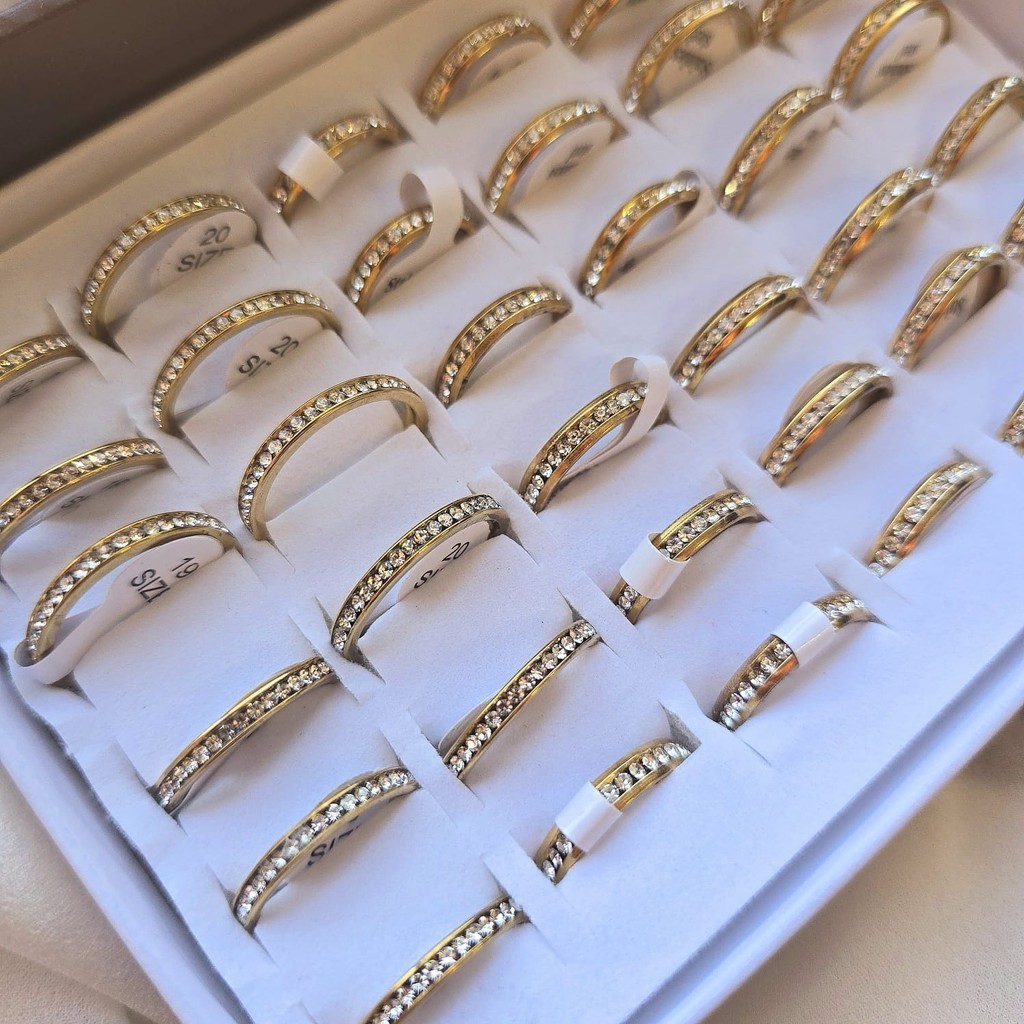 Caixa com 36 unidades anel Aparador Dourado ( QUEIMA DE ESTOQUE ) em Oferta na Shopee