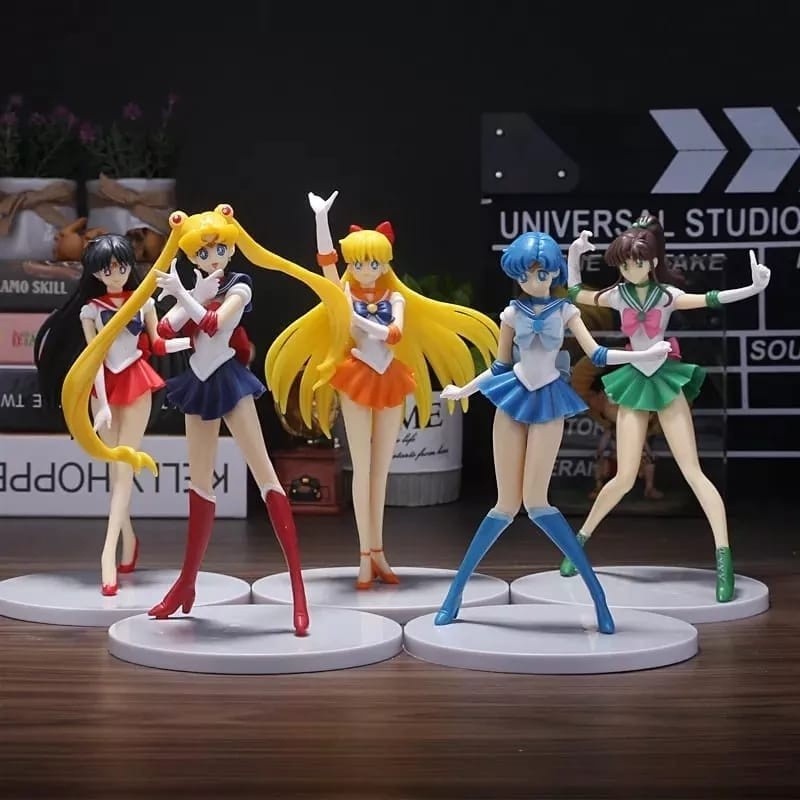 Action figures anime Sailor Moon - Usagi Tsukino Minako Aino Ami Mizuno Rei Hino Makoto Kino Tuxedo Mask