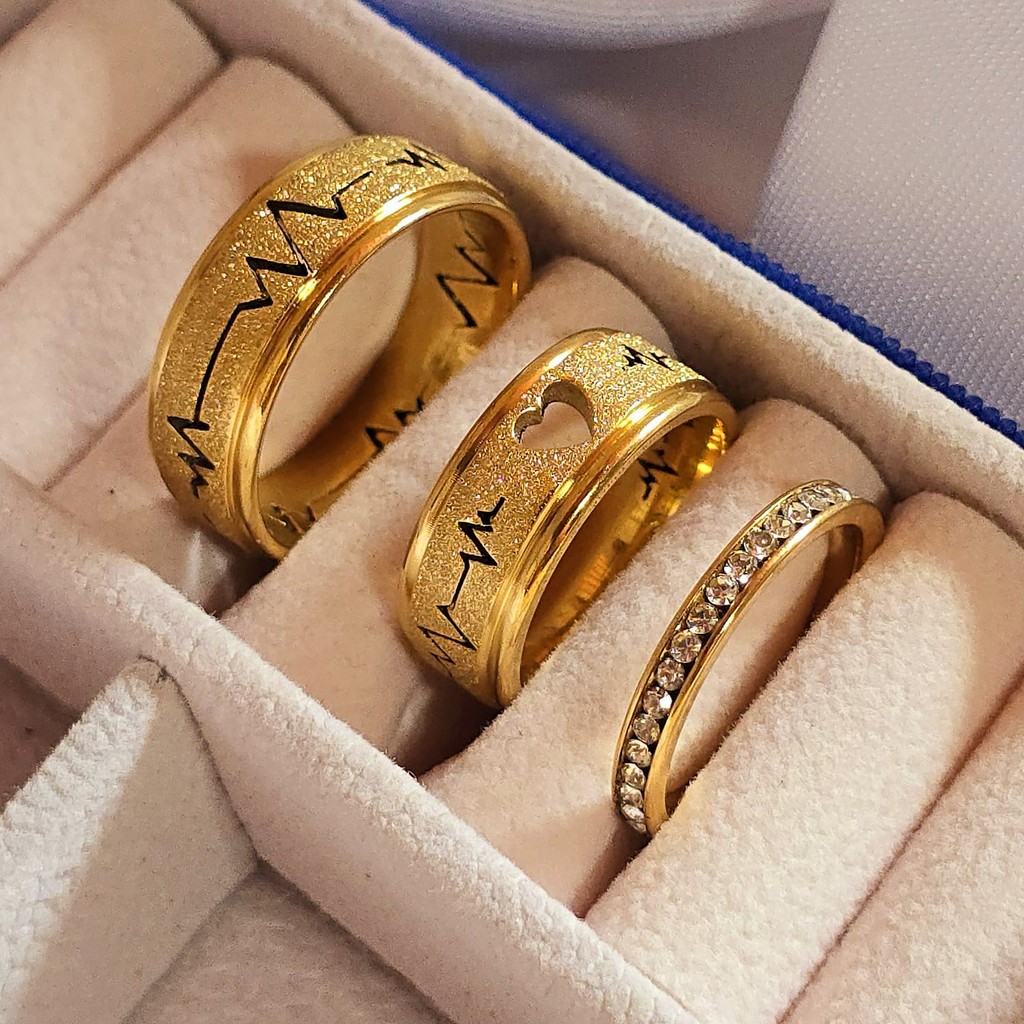 aliança de casamento diamantada coração vazado 8mm banhado a ouro 18k + gravação + aparador (COD-55)